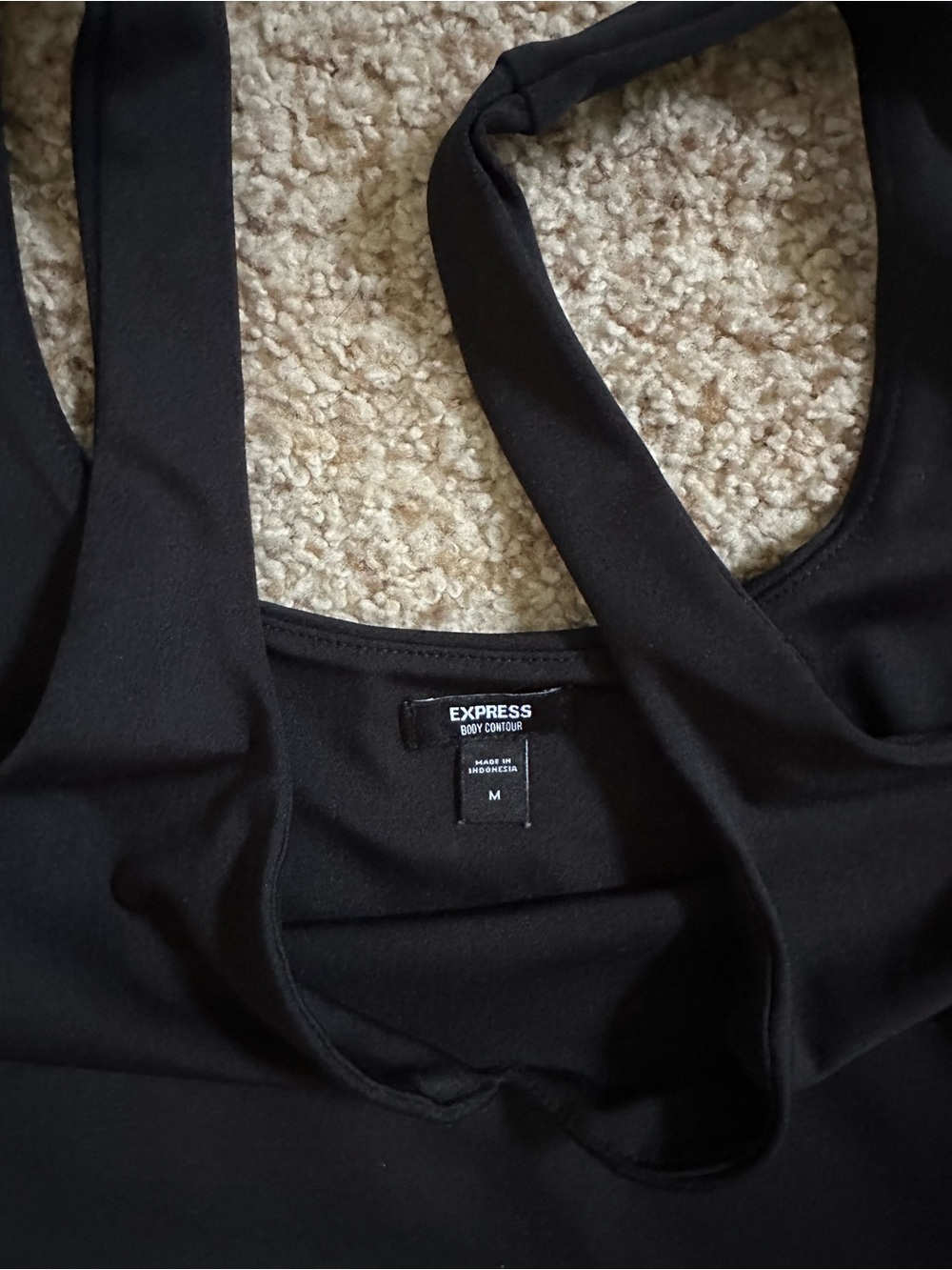 Express Crop Top - Picture 3 of 3